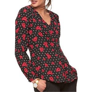 ELLE long sleeve layered top, v-neck w/front pleat